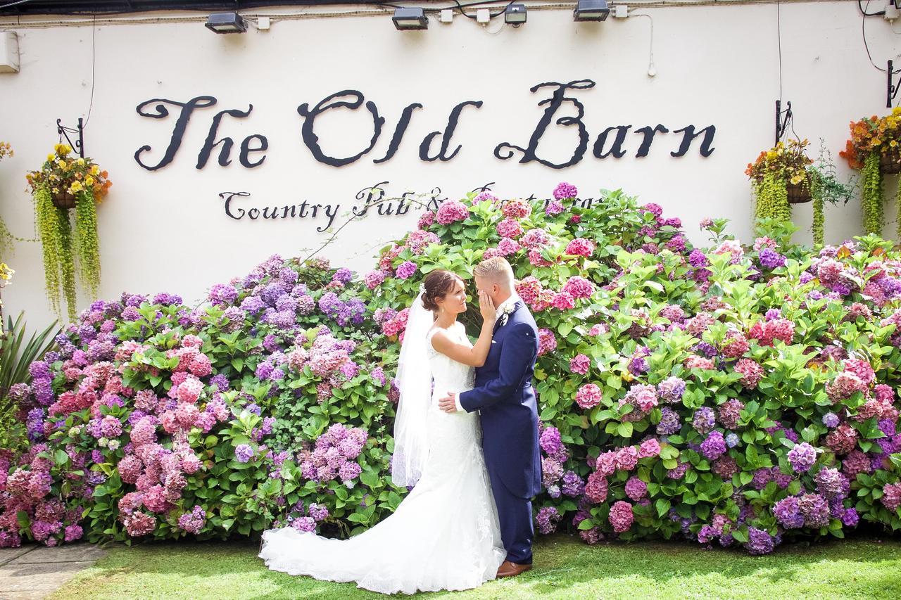 The Old Barn Inn Newport  Exterior foto